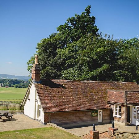 Cowdray Lodge มิดเฮิร์สต์ ภายนอก รูปภาพ