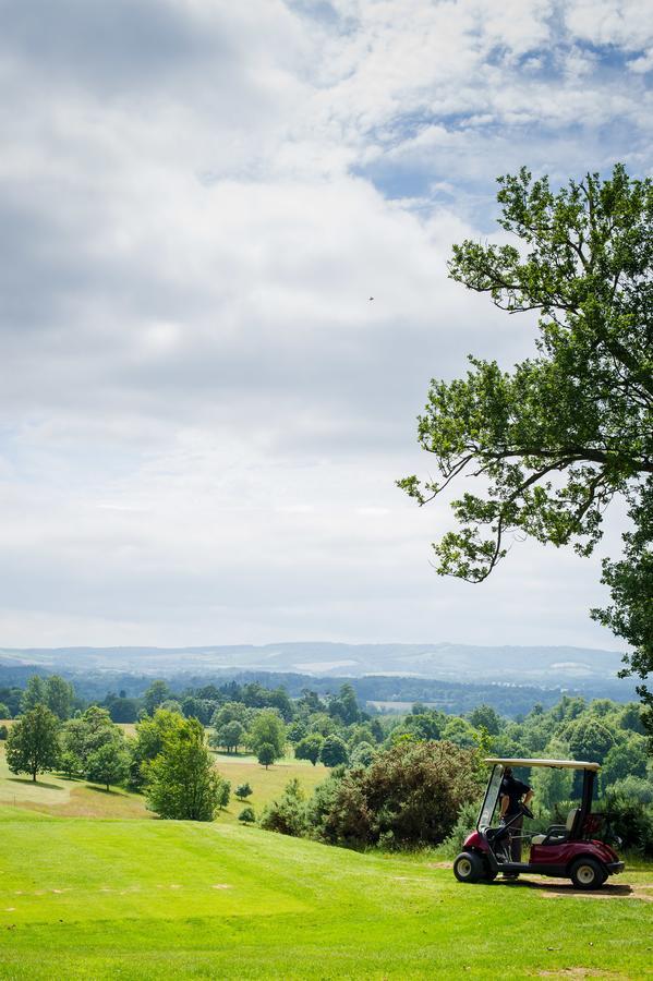 Cowdray Lodge มิดเฮิร์สต์ ภายนอก รูปภาพ